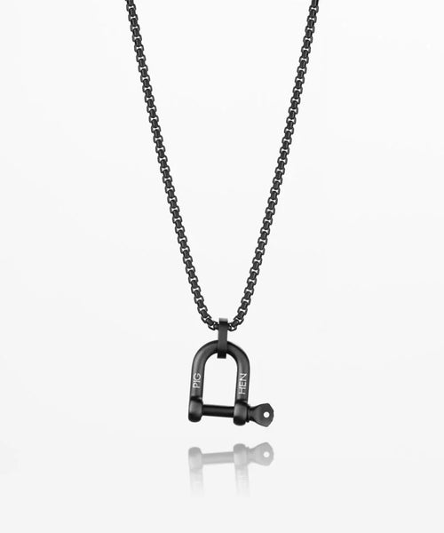 PIG & HEN D-SHACKLE NECKLESS