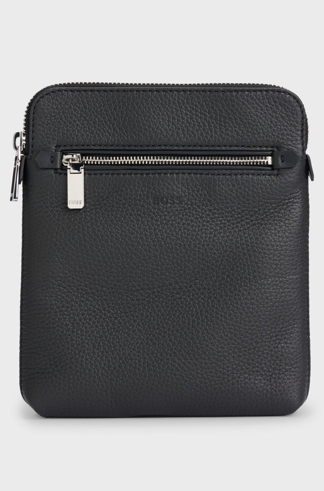 Boss Envelope bag in Italian leather with embossed logo