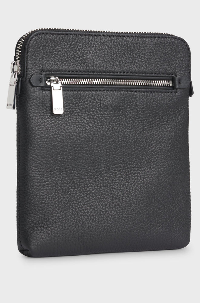 Boss Envelope bag in Italian leather with embossed logo