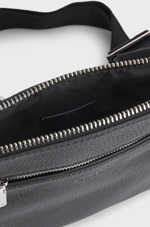 Boss Envelope bag in Italian leather with embossed logo